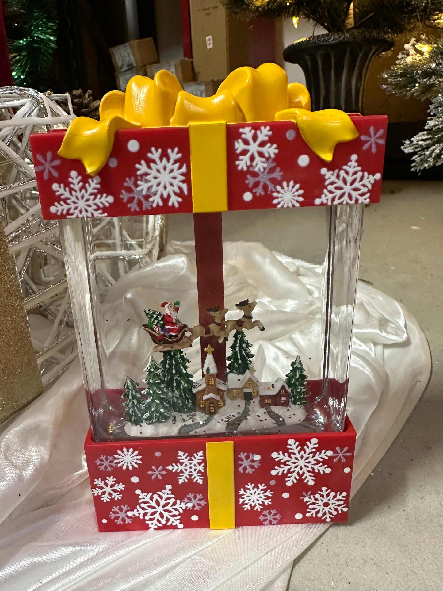 Present Glitter Globe